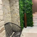 Kleptuzaparts Apartment