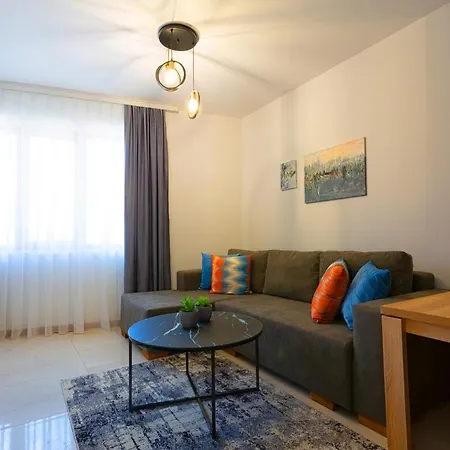 Apartment Kleptuzaparts *