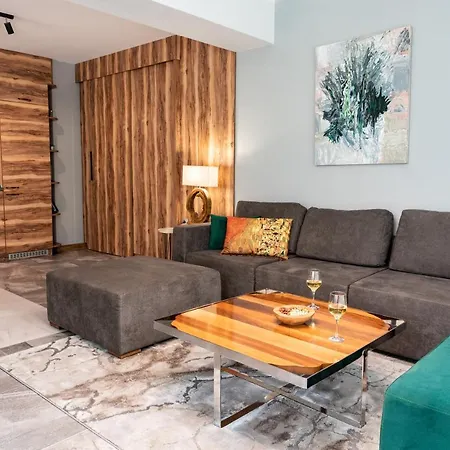 Apartment Kleptuzaparts