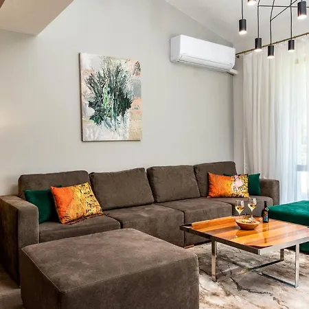 Kleptuzaparts Apartment