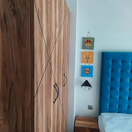 Apartment Kleptuzaparts