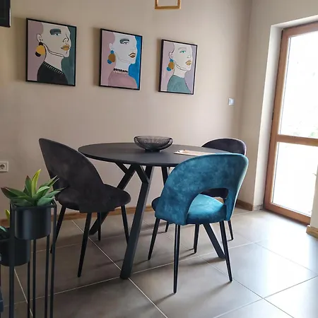 Kleptuz Aparts * Velingrad