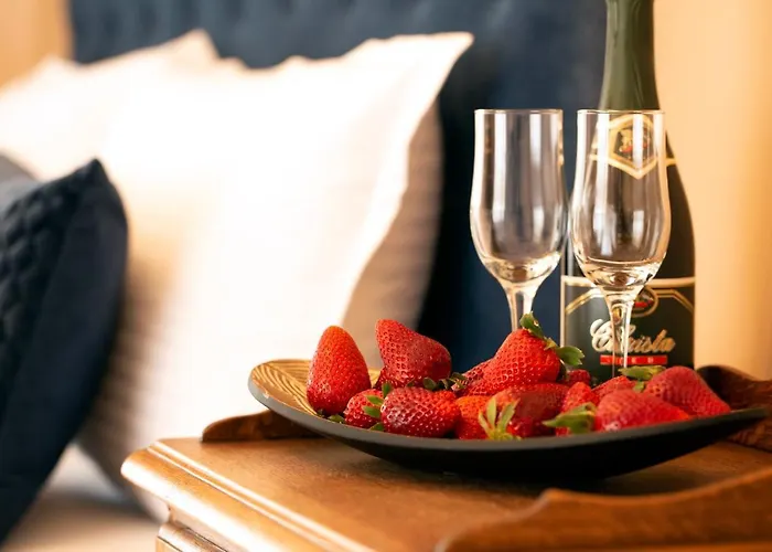 Kleptuzaparts Lägenhet